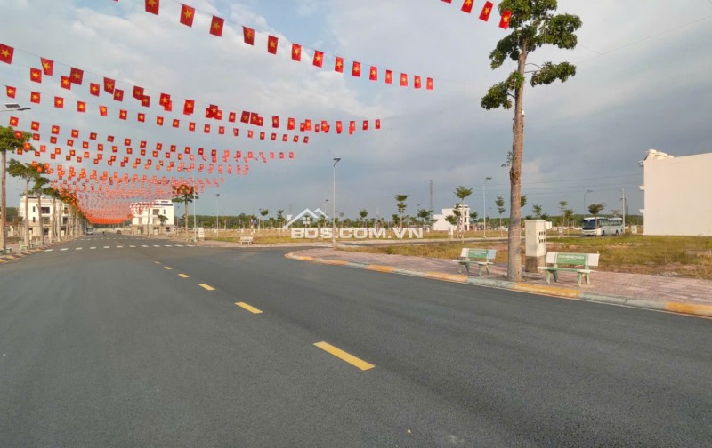 Đất nền sổ riêng, vị trí đẹp tại Khu đô thị Bắc Sài Gòn